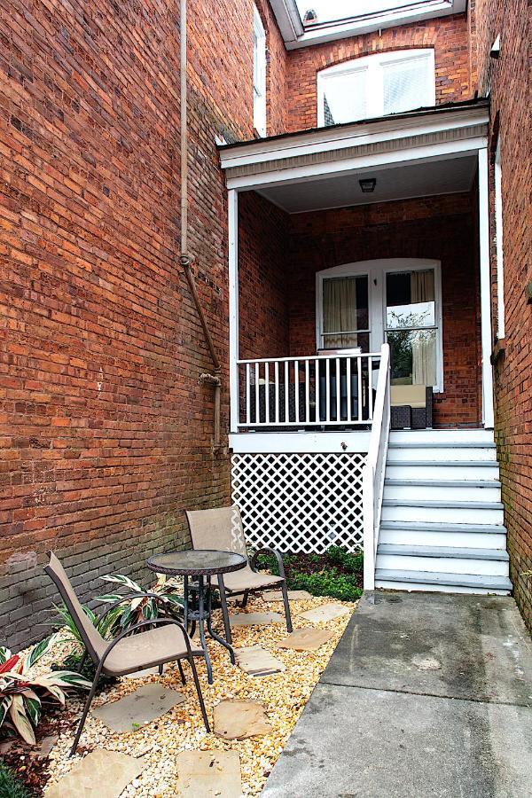 Newly Renovated Historic Savannah Townhome! Exteriör bild
